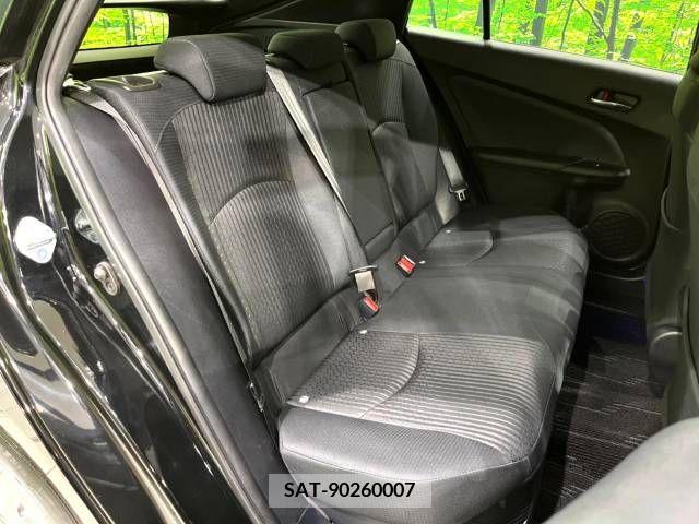 Toyota PRIUS 2017-04 225400-9