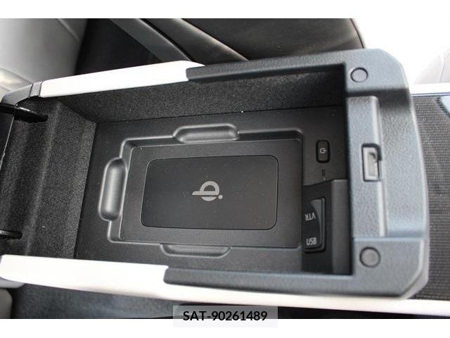 Toyota Mirai 2016-06 277760-4