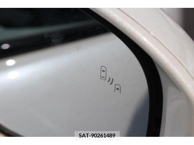 Toyota Mirai 2016-06 277760-14