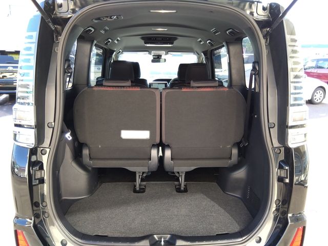 Toyota VOXY 2017-10 6966-19
