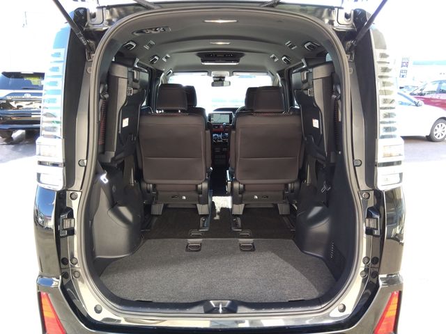 Toyota VOXY 2017-10 6966-20