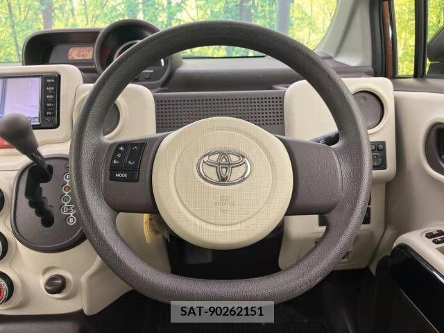 Toyota PORTE 2017-09 378486-11