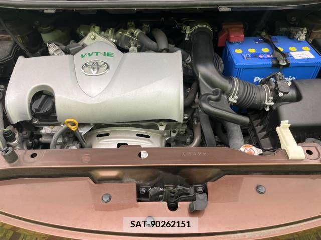 Toyota PORTE 2017-09 378486-18