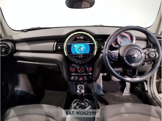 Bmw MINI 2018-07 373879-1