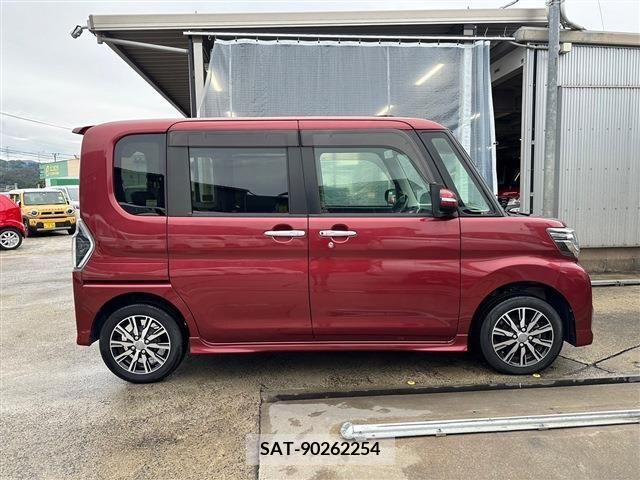 Daihatsu TANTO CUSTOM 2017-02 215270-4