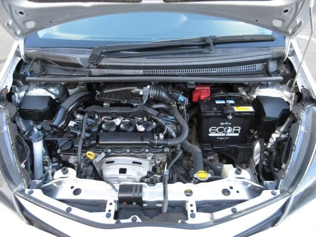 Toyota VITZ 2014-07 190109-3