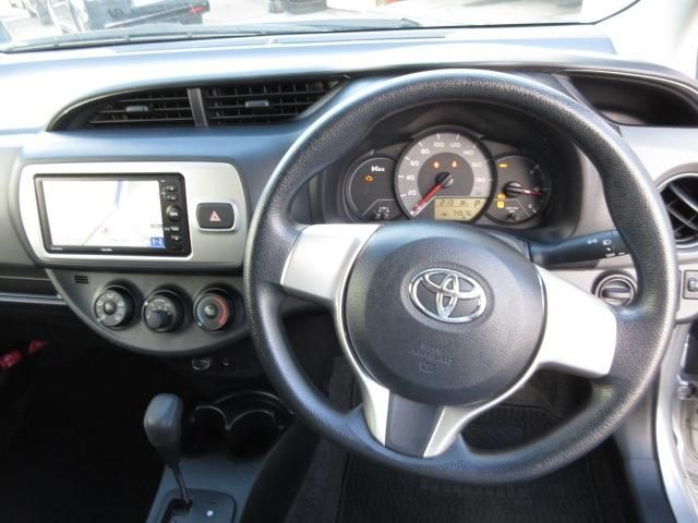 Toyota VITZ 2014-07 190109-6