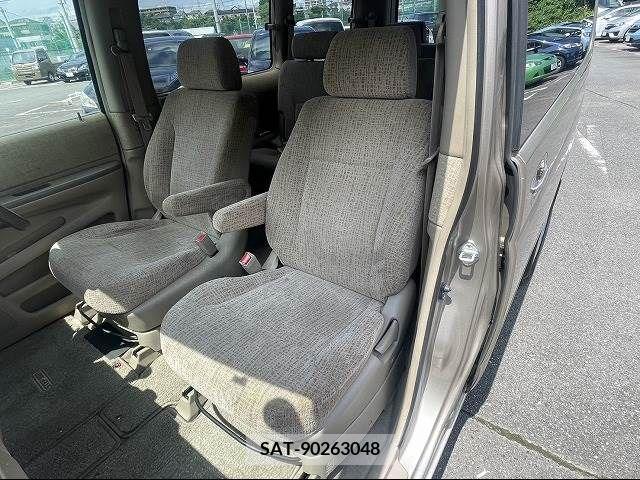 Honda STEP WGN 2001-07 352510-22