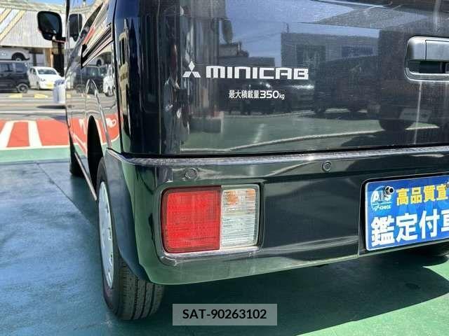 Mitsubishi MINICAB VAN 2022-03 302271-10