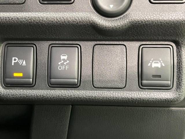 Nissan NOTE 2018-10 187160-5