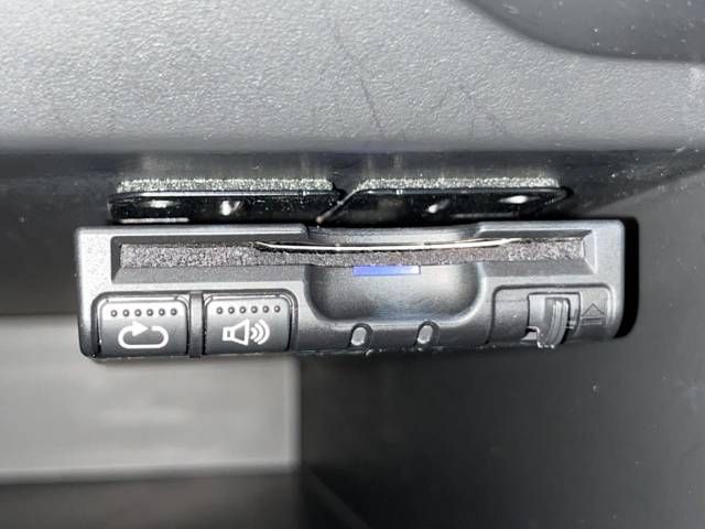 Nissan NOTE 2018-10 187160-6