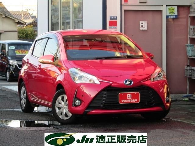 Toyota VITZ HYBRID 2018-01 1110-0