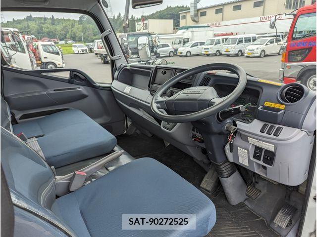 Mitsubishi CANTER 2015-11 294453-1