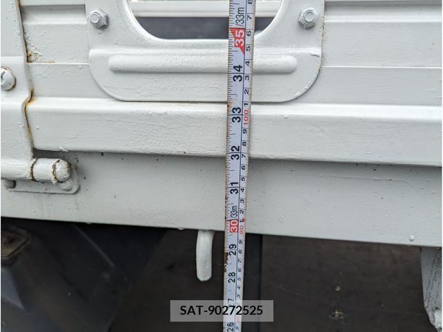 Mitsubishi CANTER 2015-11 294453-11
