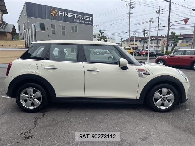 Bmw MINI 2018-11 277371-3