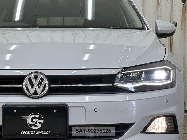 VolksWagen POLO 2018-10 219618-17