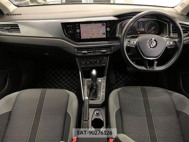 VolksWagen POLO 2018-10 219618-1
