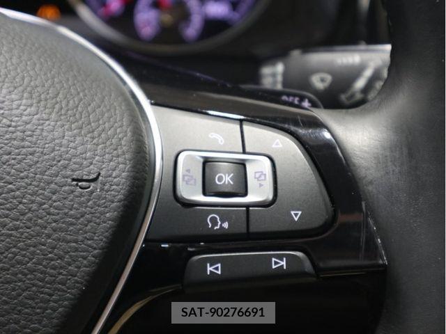 VolksWagen GOLF 2016-04 289516-21