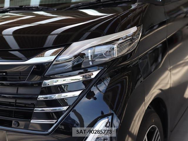 Nissan ROOX 2023-10 388508-23