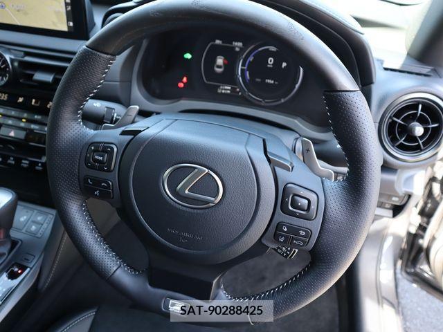 Lexus IS 2023-07 275522-12