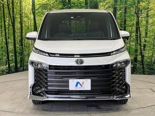 Toyota VOXY 2023-02 20245-15