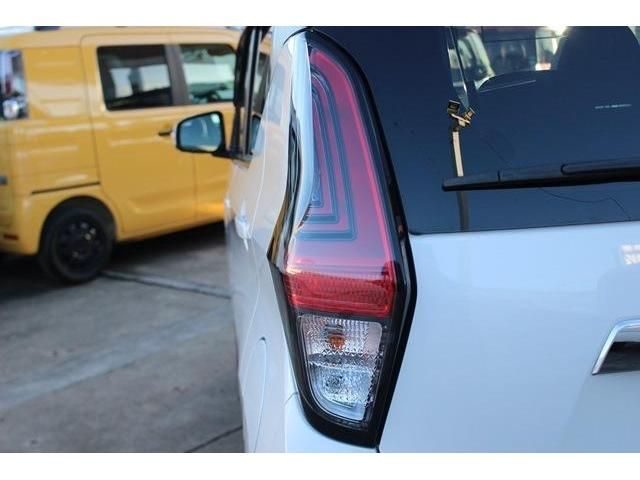 Mitsubishi EK X 2019-05 193163-10