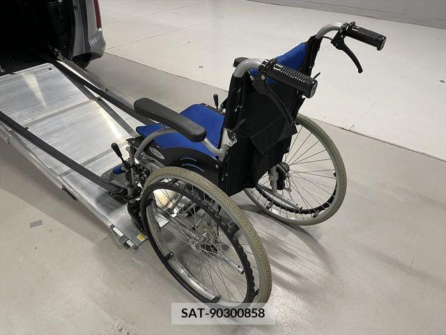 Honda FREED 2018-10 302970-2