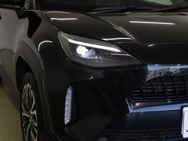 Toyota YARIS CROSS 2022-10 12773-8