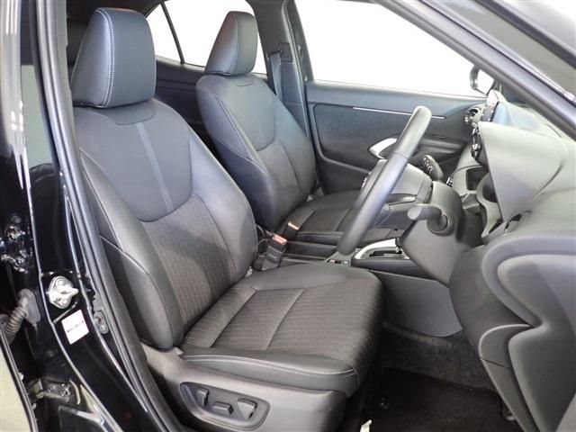 Toyota YARIS CROSS 2022-10 12773-24