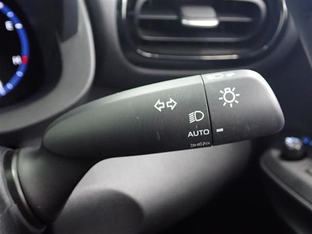 Toyota YARIS CROSS 2022-10 12773-20