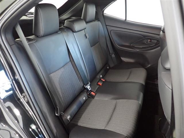 Toyota YARIS CROSS 2022-10 12773-29