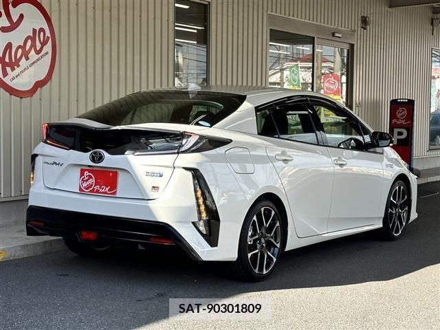 Toyota PRIUS PHV 2019-07 220018-3
