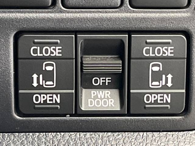 Toyota VOXY HYBRID 2018-11 184849-4