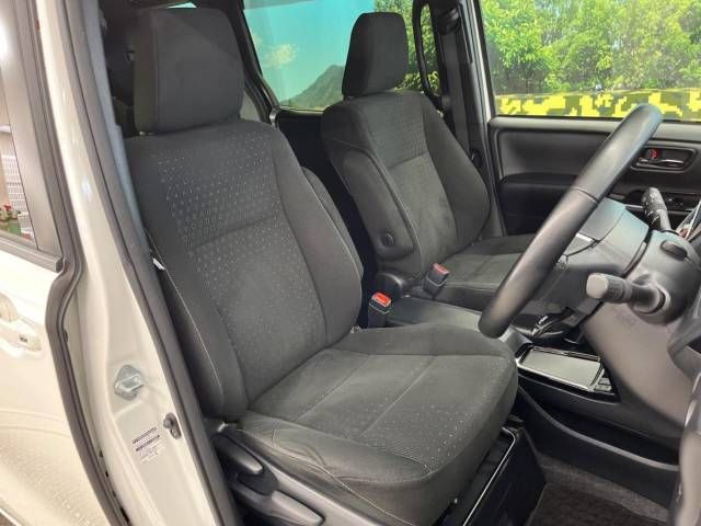 Toyota VOXY HYBRID 2018-11 184849-7