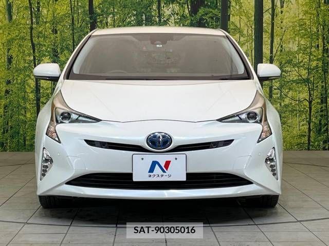 Toyota PRIUS 2017-08 322304-14