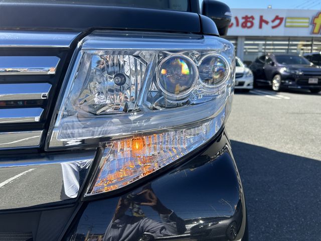 Daihatsu TANTO CUSTOM 2017-03 16530-23