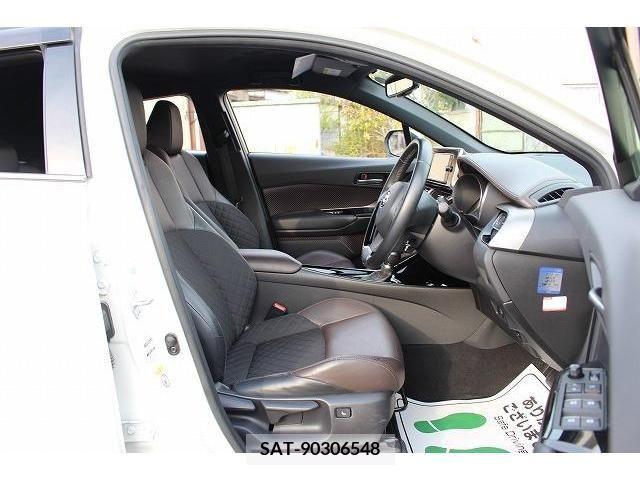 Toyota C-HR 2017-03 239766-17