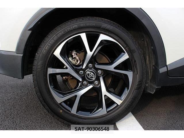 Toyota C-HR 2017-03 239766-13