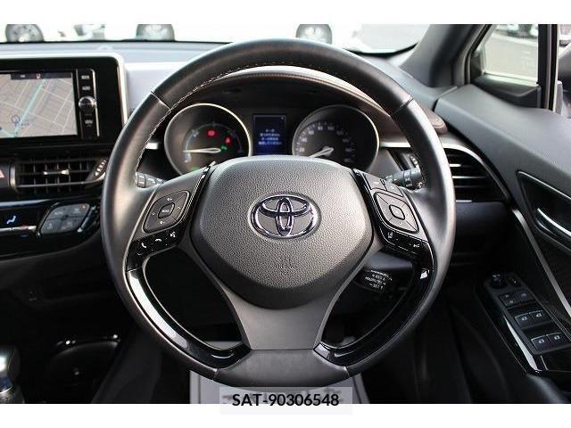 Toyota C-HR 2017-03 239766-14