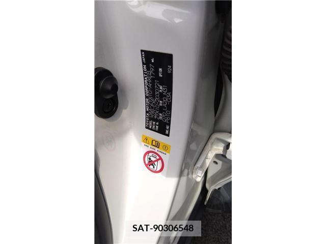Toyota C-HR 2017-03 239766-22