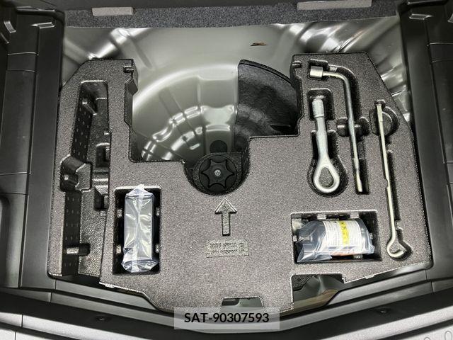 Nissan NOTE 2020-04 381669-24
