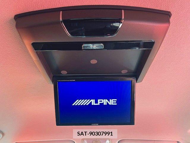 Toyota VOXY 2013-07 370355-11