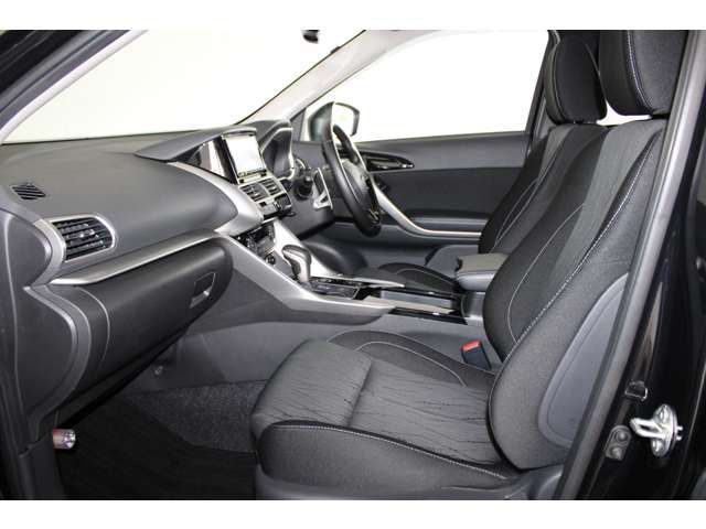Mitsubishi ECLIPSE CROSS 2019-06 4152-3