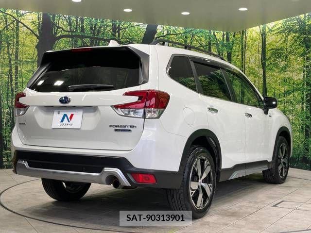 Subaru FORESTER 2021-06 351078-17