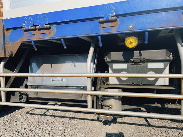 Hino PROFIA 2012-08 182986-15