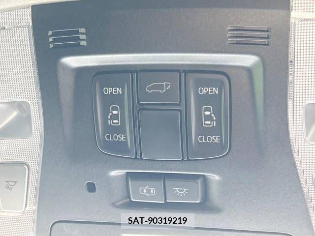 Toyota VELLFIRE 2017-10 369693-4