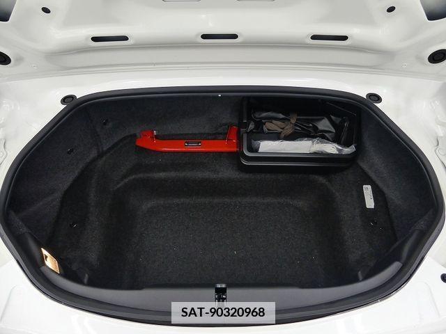 Mazda ROADSTER 2023-09 381551-18