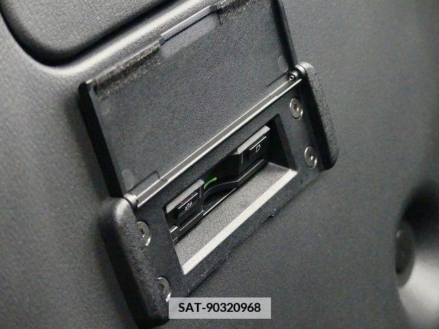 Mazda ROADSTER 2023-09 381551-11