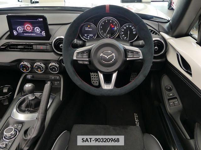 Mazda ROADSTER 2023-09 381551-10
