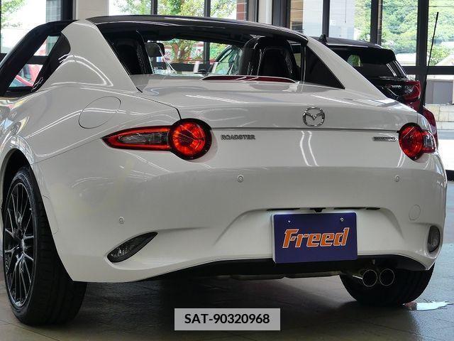 Mazda ROADSTER 2023-09 381551-9